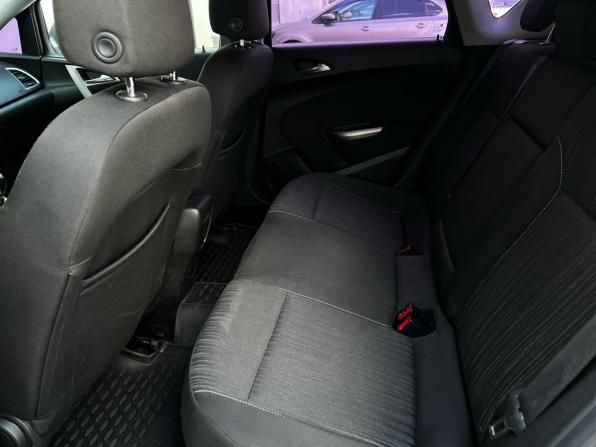 Opel Astra J с пробегом 2010 года, цена 740 500 рублей, 166089 км, хэтчбек, Автокод Объявления