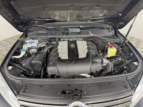 Volkswagen Touareg II Рестайлинг с пробегом 2016 года, цена 2 100 000 рублей, 263788 км, внедорожник, Автокод Объявления