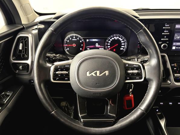 Kia Sorento IV с пробегом 2022 года, цена 4 150 000 рублей, 74112 км, внедорожник, Автокод Объявления