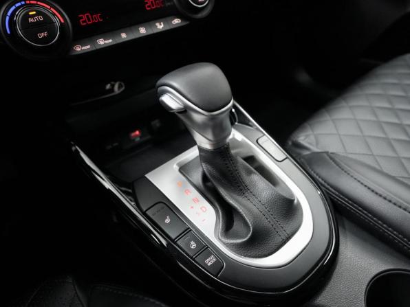 Kia Cerato IV Рестайлинг с пробегом 2022 года, цена 2 711 000 рублей, 70000 км, седан, Автокод Объявления