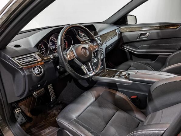 Mercedes-Benz E-Класс IV (W212 S212 C207) Рестайлинг с пробегом 2015 года, цена 2 710 000 рублей, 73500 км, седан, Автокод Объявления