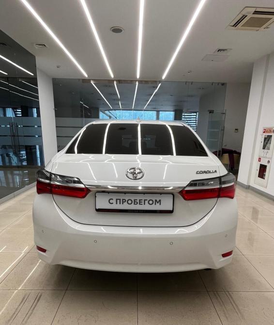 Toyota Corolla XI (E160 E170 E180) Рестайлинг 1 Челябинск  - изображение 5