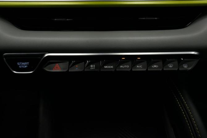 Geely Coolray I Рестайлинг с пробегом 2023 года, цена 2 245 000 рублей, 35620 км, внедорожник, Автокод Объявления