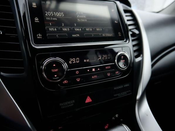 Mitsubishi Pajero Sport III с пробегом 2018 года, цена 2 650 000 рублей, 208248 км, внедорожник, Автокод Объявления