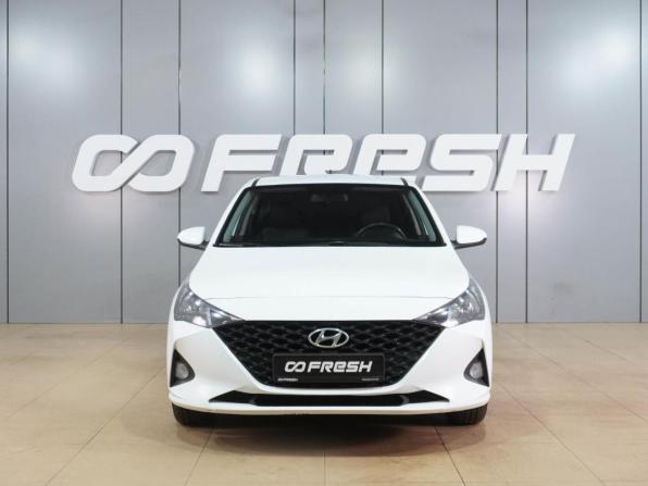 Hyundai Solaris II Рестайлинг с пробегом 2020 года, цена 1 539 000 рублей, 121141 км, седан, Автокод Объявления