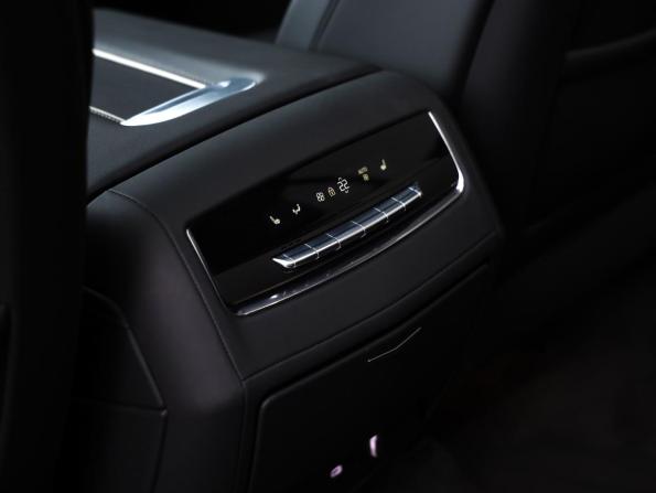 Cadillac Escalade V с пробегом 2022 года, цена 9 599 000 рублей, 61568 км, внедорожник, Автокод Объявления