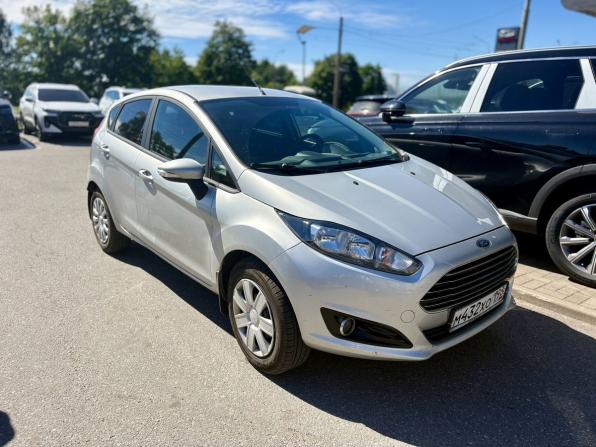 Ford Fiesta Mk6 Рестайлинг с пробегом 2015 года, цена 869 000 рублей, 84805 км, хэтчбек, Автокод Объявления