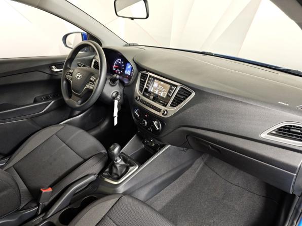 Hyundai Solaris II Рестайлинг с пробегом 2021 года, цена 1 347 000 рублей, 78442 км, седан, Автокод Объявления
