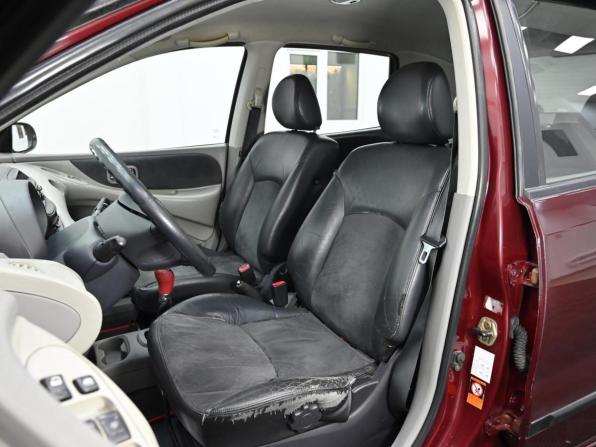 Nissan Almera Tino I с пробегом 2002 года, цена 399 000 рублей, 265800 км, компактвэн, Автокод Объявления
