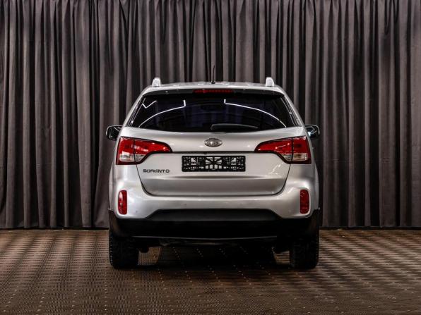 Kia Sorento II Рестайлинг с пробегом 2014 года, цена 1 465 000 рублей, 162900 км, внедорожник, Автокод Объявления