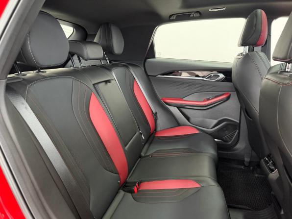 Geely Coolray I Рестайлинг с пробегом 2024 года, цена 2 250 000 рублей, 13852 км, внедорожник, Автокод Объявления