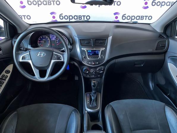Hyundai Solaris I Рестайлинг с пробегом 2015 года, цена 1 150 000 рублей, 221560 км, седан, Автокод Объявления