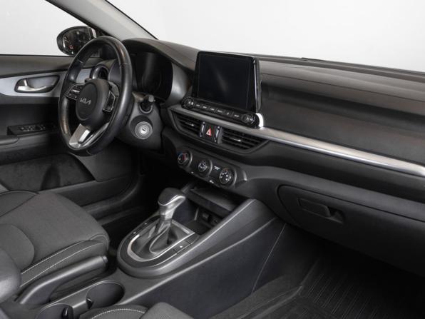 Kia Cerato IV Рестайлинг с пробегом 2021 года, цена 2 065 900 рублей, 34119 км, седан, Автокод Объявления