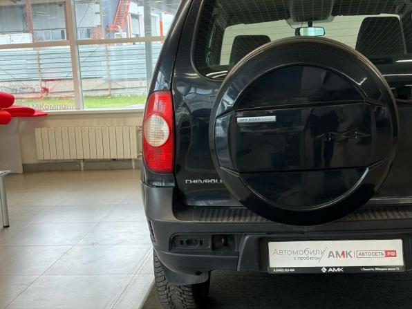 Chevrolet Niva I Рестайлинг с пробегом 2018 года, цена 457 100 рублей, 240000 км, внедорожник, Автокод Объявления