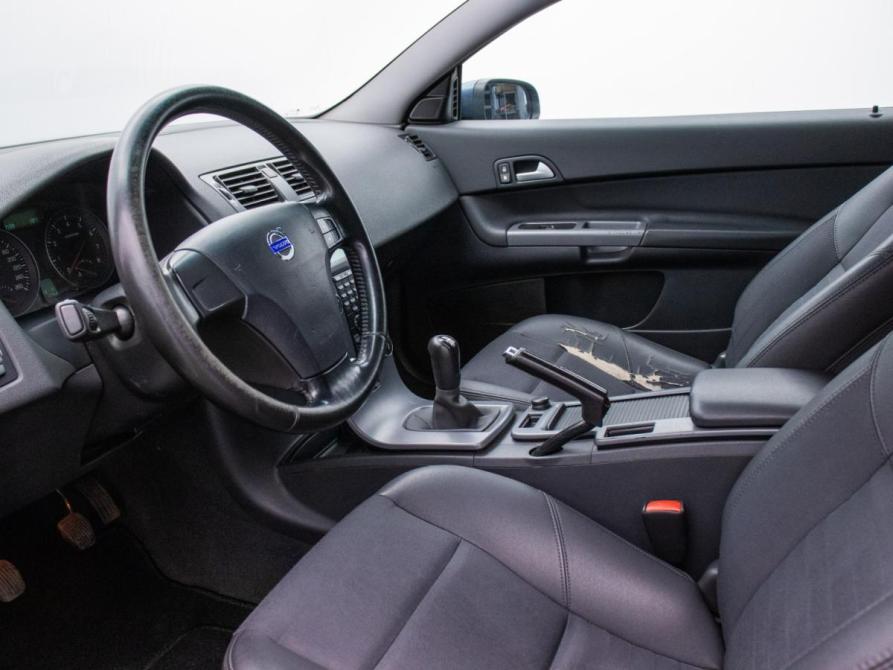 Volvo C30 I Москва  - изображение 10