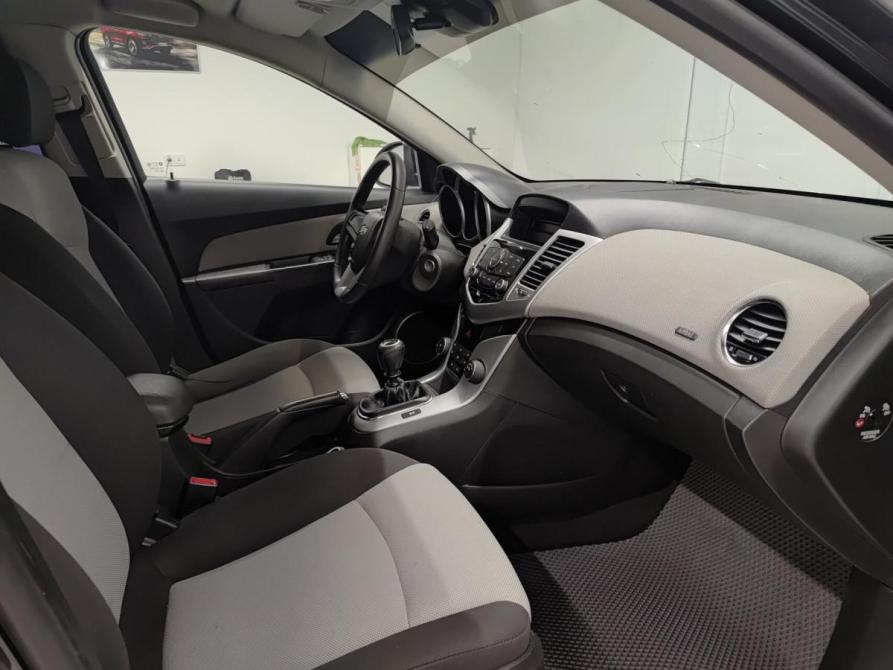 Chevrolet Cruze I Казань  - изображение 13