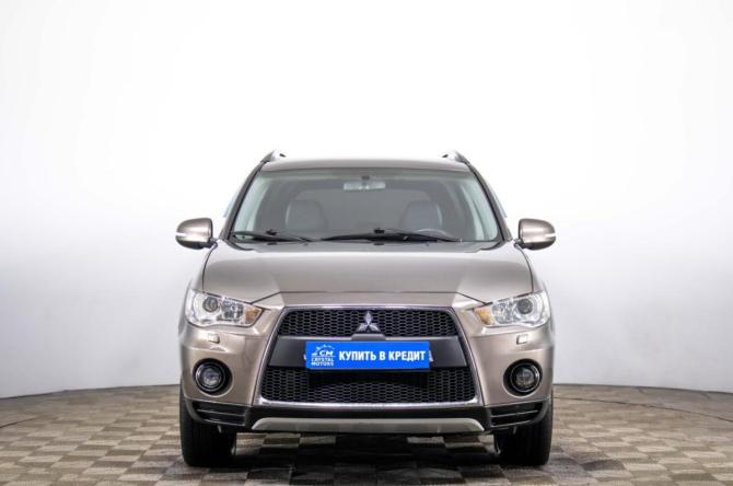Mitsubishi Outlander II Рестайлинг с пробегом 2010 года, цена 1 099 000 рублей, 261530 км, внедорожник, Автокод Объявления