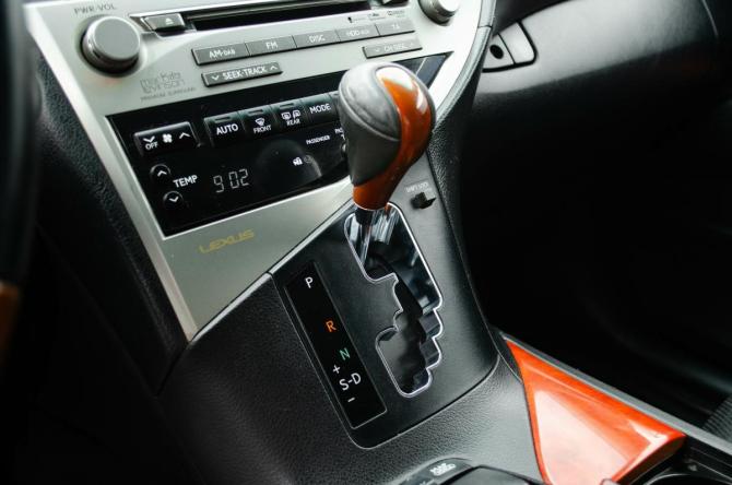Lexus RX III с пробегом 2010 года, цена 1 750 000 рублей, 280000 км, внедорожник, Автокод Объявления
