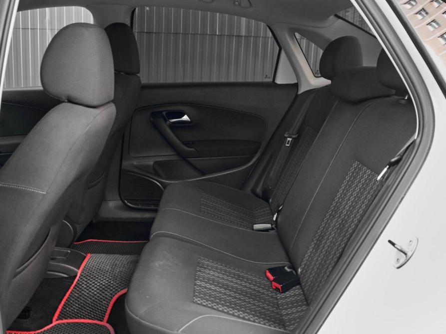Volkswagen Polo V Рестайлинг Екатеринбург  - изображение 21