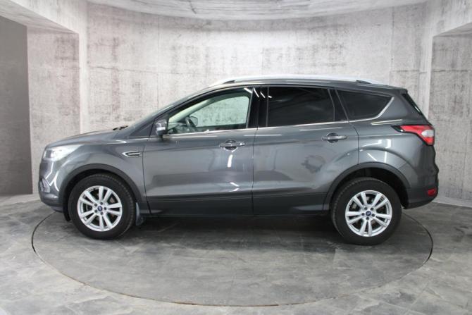 Ford Kuga II Рестайлинг с пробегом 2017 года, цена 1 735 000 рублей, 136965 км, внедорожник, Автокод Объявления