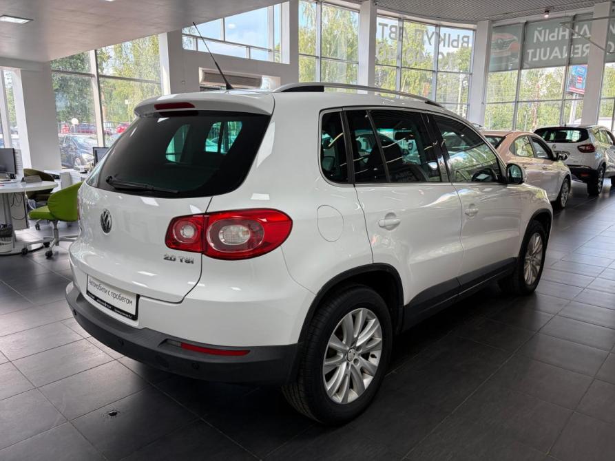 Volkswagen Tiguan I Киров  - изображение 7