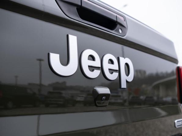 Jeep Gladiator II (JT) с пробегом 2021 года, цена 4 999 000 рублей, 64696 км, offers.body_type.unknown, Автокод Объявления