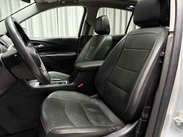 Chevrolet Equinox III с пробегом 2020 года, цена 2 350 000 рублей, 133306 км, внедорожник, Автокод Объявления