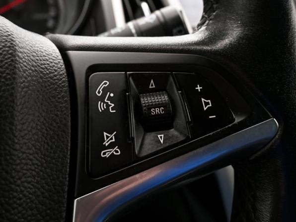 Opel Astra J Рестайлинг с пробегом 2012 года, цена 966 700 рублей, 206712 км, хэтчбек, Автокод Объявления