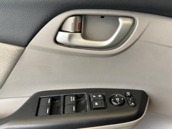 Honda Civic IX Рестайлинг с пробегом 2013 года, цена 1 420 000 рублей, 169819 км, седан, Автокод Объявления