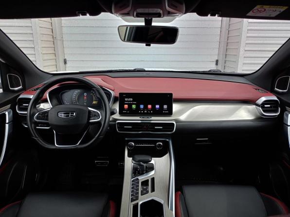 Geely Coolray I с пробегом 2023 года, цена 1 855 000 рублей, 45111 км, внедорожник, Автокод Объявления