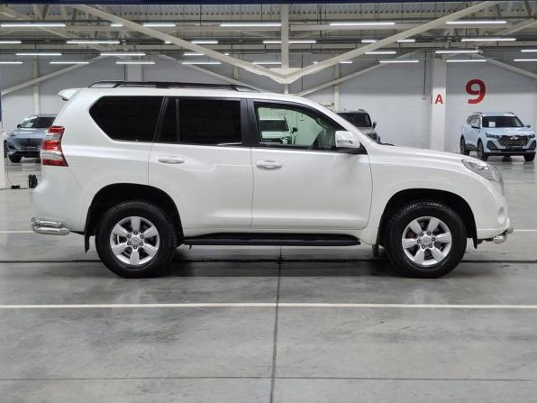 Toyota Land Cruiser Prado 150 Series Рестайлинг 1 с пробегом 2015 года, цена 3 800 000 рублей, 99929 км, внедорожник, Автокод Объявления