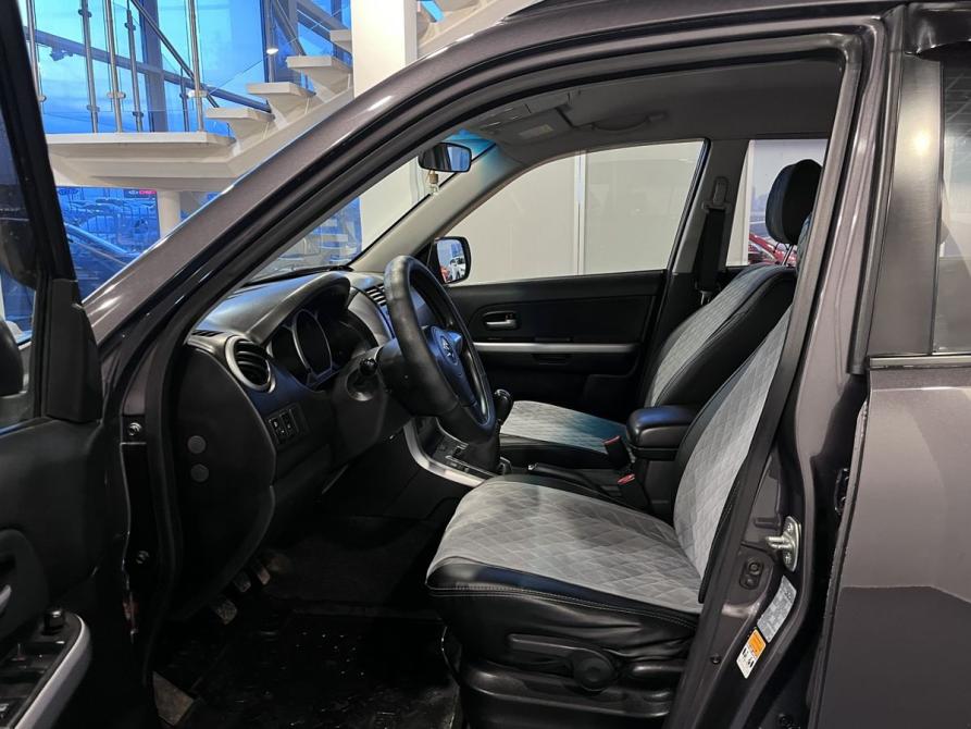 Suzuki Grand Vitara II Рестайлинг 2 Чебоксары  - изображение 16