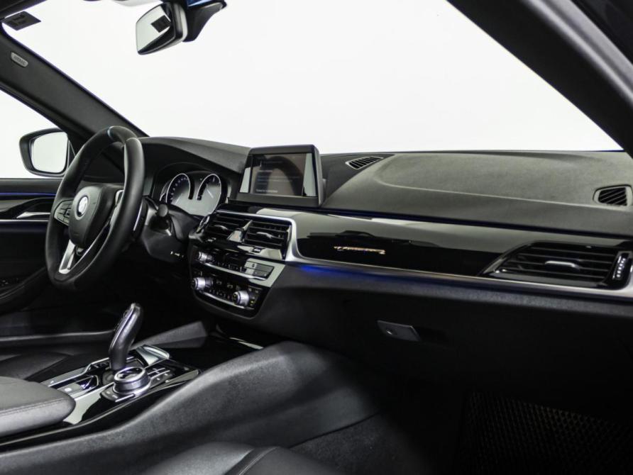 BMW 5 серии VII (G30/G31/G38) Москва  - изображение 14