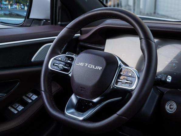 JETOUR X90+ с пробегом 2024 года, цена 2 550 000 рублей, 10616 км, внедорожник, Автокод Объявления