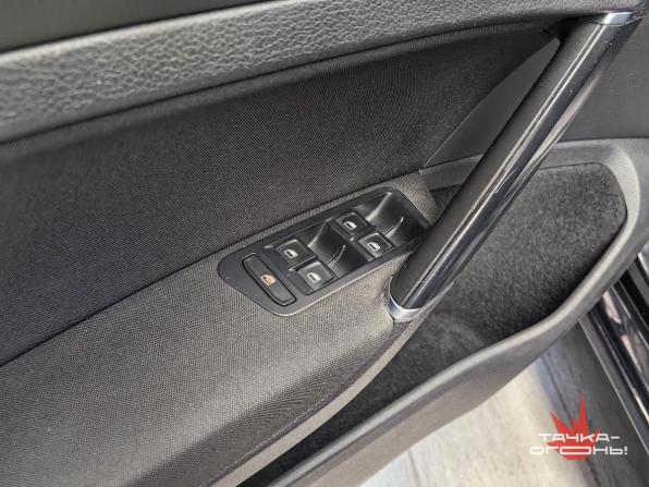 Volkswagen Golf VII с пробегом 2013 года, цена 1 138 000 рублей, 154000 км, хэтчбек, Автокод Объявления