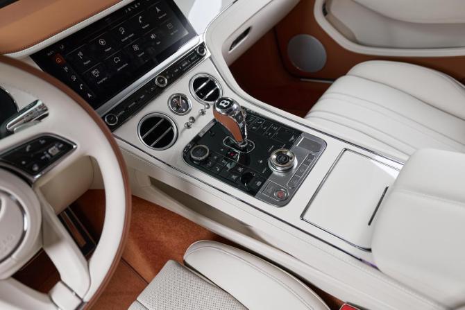 Новый Bentley Continental GT IV 2025 года, цена 52 900 000 рублей, купе, Автокод Объявления