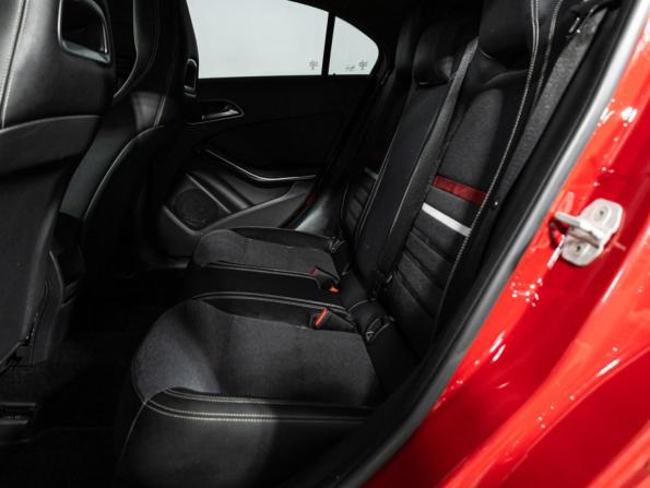 Mercedes-Benz A-Класс III (W176) с пробегом 2015 года, цена 1 349 585 рублей, 160437 км, хэтчбек, Автокод Объявления