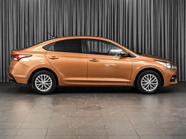 Hyundai Solaris II с пробегом 2019 года, цена 1 414 000 рублей, 108961 км, седан, Автокод Объявления