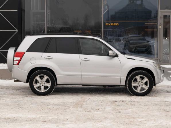 Suzuki Grand Vitara II Рестайлинг с пробегом 2010 года, цена 1 115 000 рублей, 290224 км, внедорожник, Автокод Объявления