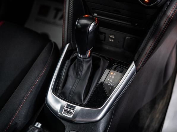 Mazda Demio IV (DJ) с пробегом 2016 года, цена 895 000 рублей, 120390 км, хэтчбек, Автокод Объявления