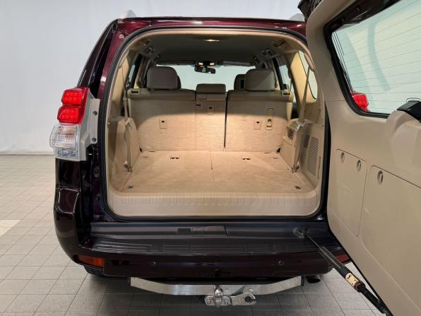 Toyota Land Cruiser Prado 150 Series с пробегом 2011 года, цена 2 800 000 рублей, 129110 км, внедорожник, Автокод Объявления
