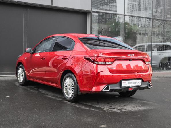 Kia Rio IV Рестайлинг с пробегом 2022 года, цена 1 860 000 рублей, 67472 км, седан, Автокод Объявления