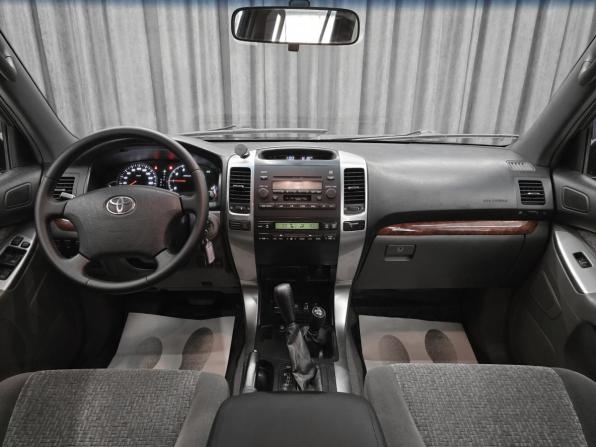 Toyota Land Cruiser Prado 120 Series с пробегом 2006 года, цена 1 960 000 рублей, 267000 км, внедорожник, Автокод Объявления