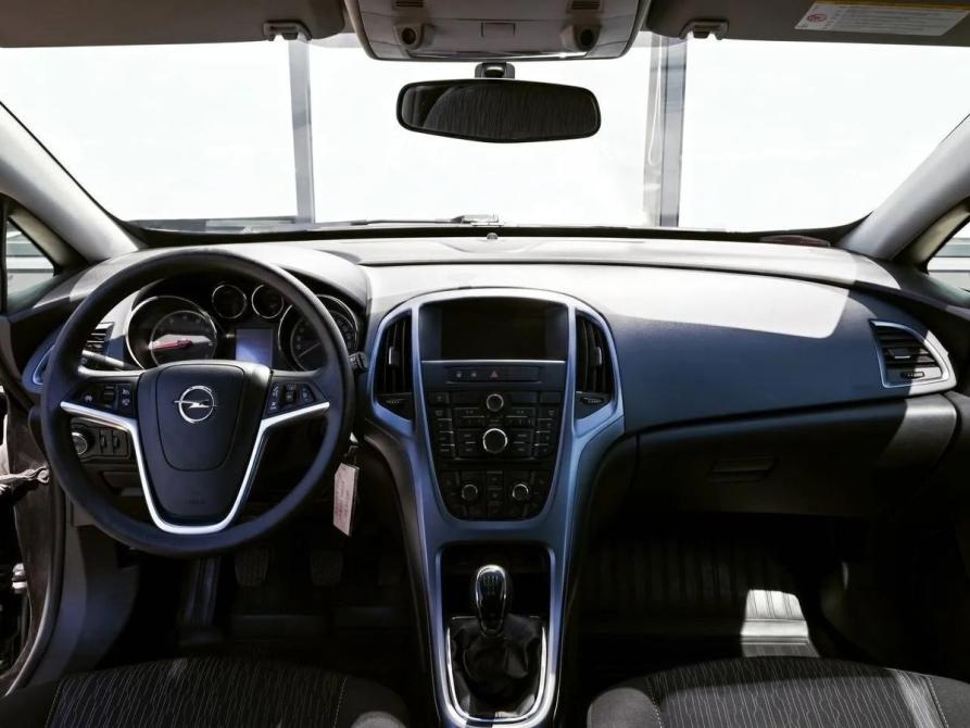 Opel Astra J Рестайлинг Екатеринбург  - изображение 18