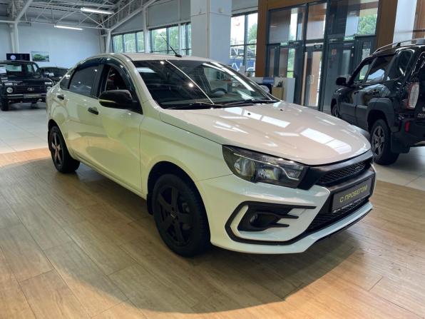 Lada (ВАЗ) Vesta I с пробегом 2018 года, цена 850 000 рублей, 71010 км, седан, Автокод Объявления
