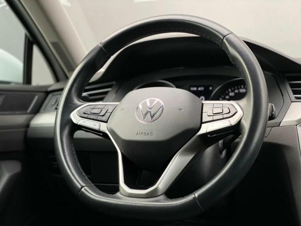 Volkswagen Passat B8 Рестайлинг с пробегом 2020 года, цена 2 410 300 рублей, 73523 км, седан, Автокод Объявления