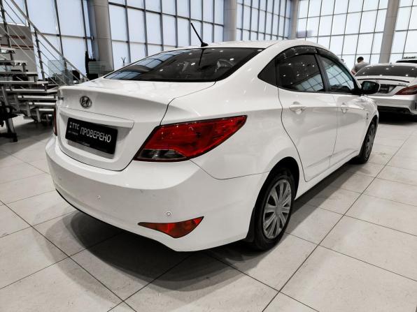 Hyundai Solaris I Рестайлинг с пробегом 2016 года, цена 880 000 рублей, 183757 км, седан, Автокод Объявления