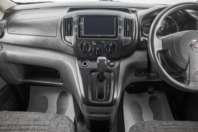 Nissan NV200 с пробегом 2011 года, цена 999 000 рублей, 273000 км, минивэн, Автокод Объявления