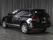 Volkswagen Touareg I Рестайлинг Тюмень  - изображение 24
