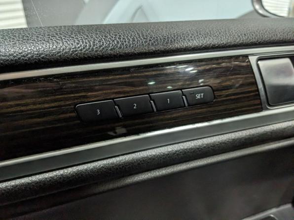 Volkswagen Touareg II Рестайлинг с пробегом 2016 года, цена 2 449 000 рублей, 248985 км, внедорожник, Автокод Объявления